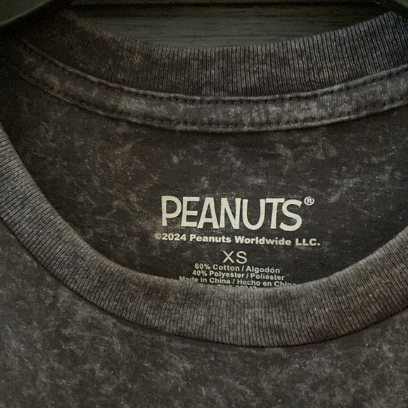 BRAND NEW WOMANS TOP SIZE XS! NWT! SMOKE FREE HOME! - Picture 3 of 4